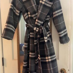 Abercrombie & Fitch Black and White Plaid Trench Coat
